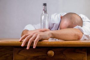 Мужчина в запое